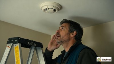 How to Get a Fire Detector to Stop Beeping: 5 Causes, 1 Reset, 4 Minutes